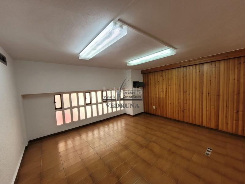 Foto f50bd5d2-6e93-48f2-869e-a9635d8e76b1. Alquiler local comercial local en alquiler en c cuarte en Zaragoza