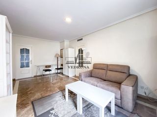 Lloguer Pis  Calle la paz. Apartamento en sagasta sector, amueblado, terraza de 22 m2. comu