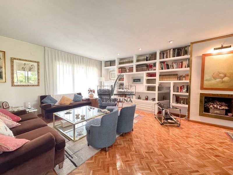 Foto 13edb1e4-93ab-4e25-8723-9635bbdb06aa. Casa adossada amb calefacció aparcament piscina a Zaragoza