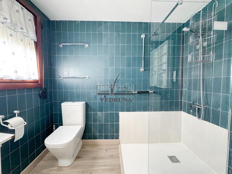 Foto afd92db7-c349-4076-9e40-05062d12273e. Casa adossada amb calefacció aparcament piscina a Zaragoza