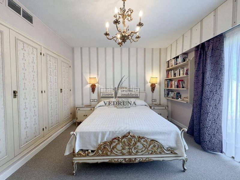 Foto ca4e5eb8-e1fc-42a5-90d7-c9106f3440e2. Casa adossada amb calefacció aparcament piscina a Zaragoza