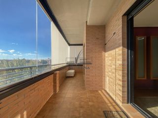 Alquiler Piso  Calle de miguel labordeta. Bombarda  monsalud, piso exterior con terraza, garaje y trastero