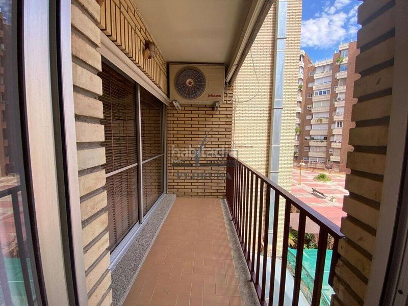 Foto b230d5a3-8cbe-40f9-9c05-d9f712ecdd29. Lloguer pis amb calefacció aparcament a Ciudad Jardín - Parque Roma Zaragoza
