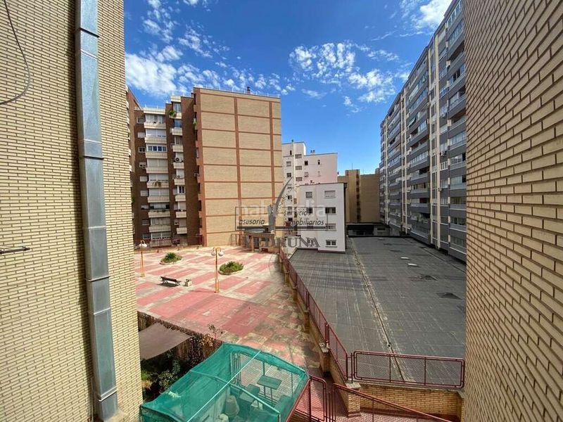 Foto 4d377967-eb10-4ba1-8d65-d267c54efab6. Rent flat with heating parking in Ciudad Jardín - Parque Roma Zaragoza