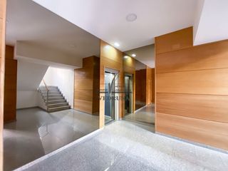 Rent Flat  Calle de ramón pignatelli. Apartamento en alquiler en el centro histórico  garaje y traster