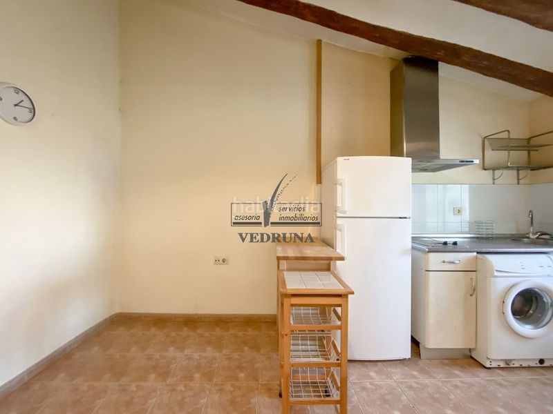 Foto 7a9f2fc2-5b32-47fd-b2fc-44600b5bb2b6. Affitto duplex con riscaldamento in Paseo Sagasta Zaragoza