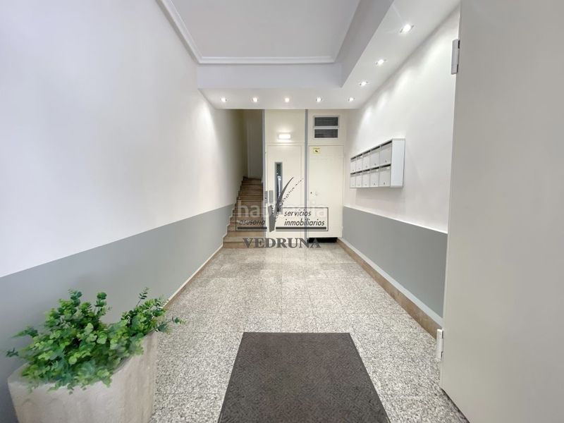 Foto 5c29c845-c796-4cc7-96ec-a0b3c829b656. Rent duplex with heating in Paseo Sagasta Zaragoza