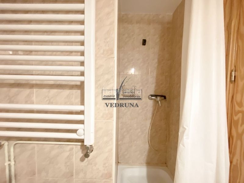 Foto b2043f7d-c4a4-49d4-a92d-d2459a65cfaf. Rent duplex with heating in Paseo Sagasta Zaragoza