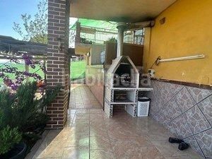 Foto e96176a9-48b7-4934-a858-5636c76b35b6. Casa amb aparcament a Tébar - Los Arejos Águilas