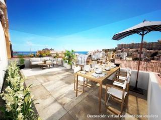 Appartamento in El Hornillo. Amplio piso en el hornillo, con vistas al mar, con terraza priva