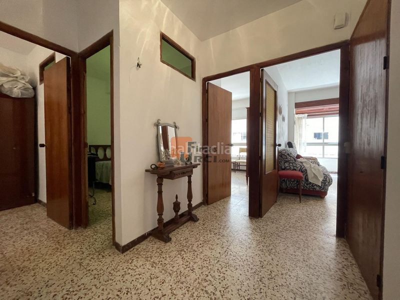 Foto bab28993-2016-4aea-aaf4-9ae647d1a646. Casa amplia casa céntrica en 2ª línea de la playa de la colonia, en Águilas