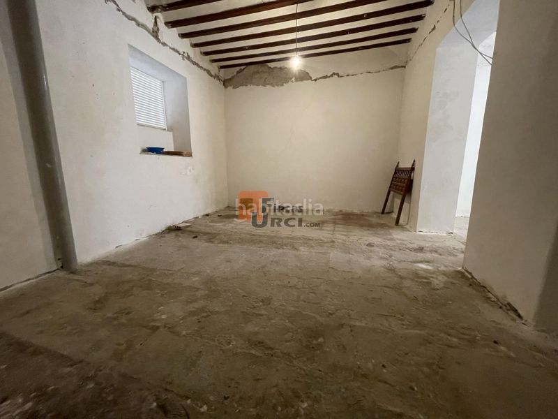 Foto cdbbb99d-6679-4d54-8d5a-82887c220679. Casa amplia casa céntrica en 2ª línea de la playa de la colonia, en Águilas
