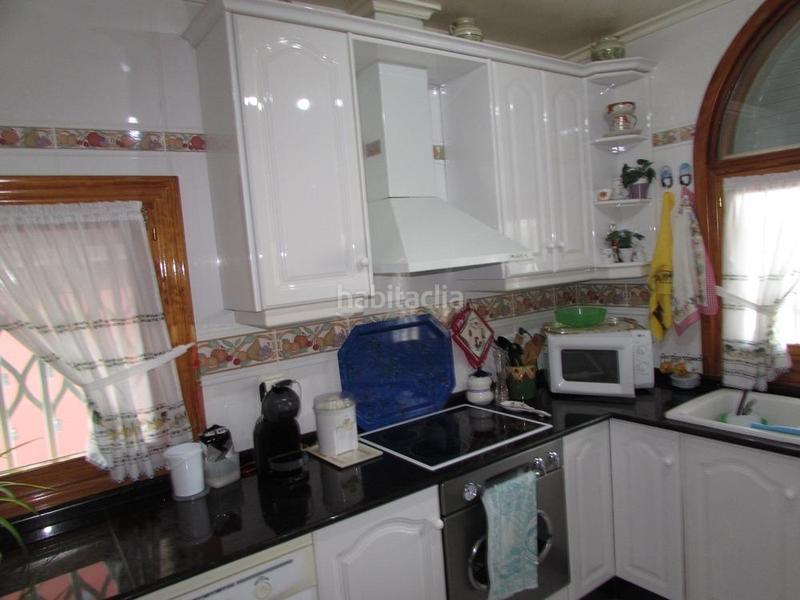 Foto b6b61903-b5b3-416c-9b15-14e16921f344. Chalet mit parking in Calabardina Águilas