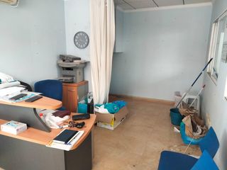 Business premise in Calle antonio manzanera 13