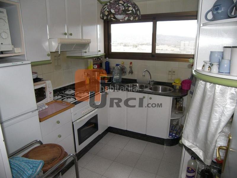 Foto 91a1eb91-d6fc-4b8a-a4de-c16e7ec79c19. Piccolo appartamento con parcheggio in El Hornillo Águilas