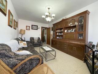 Piso en Casco Antiguo. Piso 4 dormitorios, en el centro, con garaje y trastero, a 3 min
