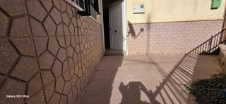 Casa a Águilas. Te ofrecemos en exclusiva este dúplex semireformado en águilas