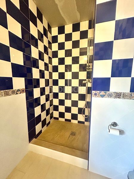 Foto a5c2fd3b-c258-4516-9884-ce652952e64e. Edifici a Calabardina Águilas