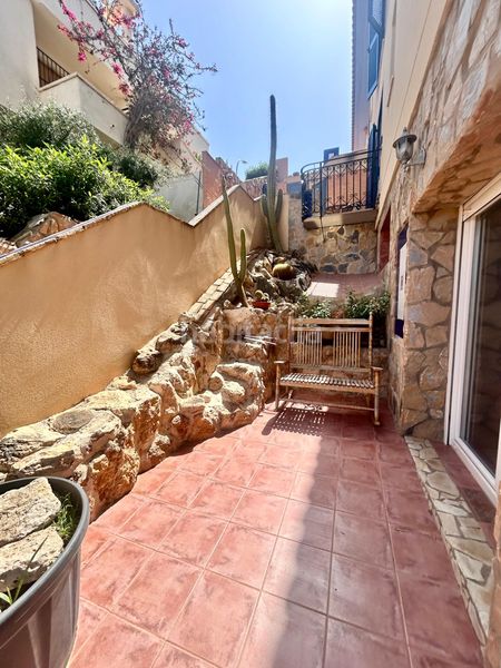 Foto a8e48d44-eb31-4893-bdf4-b553dc1b7dbb. Edifici a Calabardina Águilas