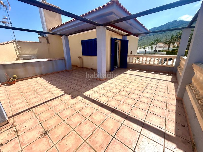 Foto b20d1e56-8e9d-4834-ab38-63be8dd1d1bd. Edifici a Calabardina Águilas