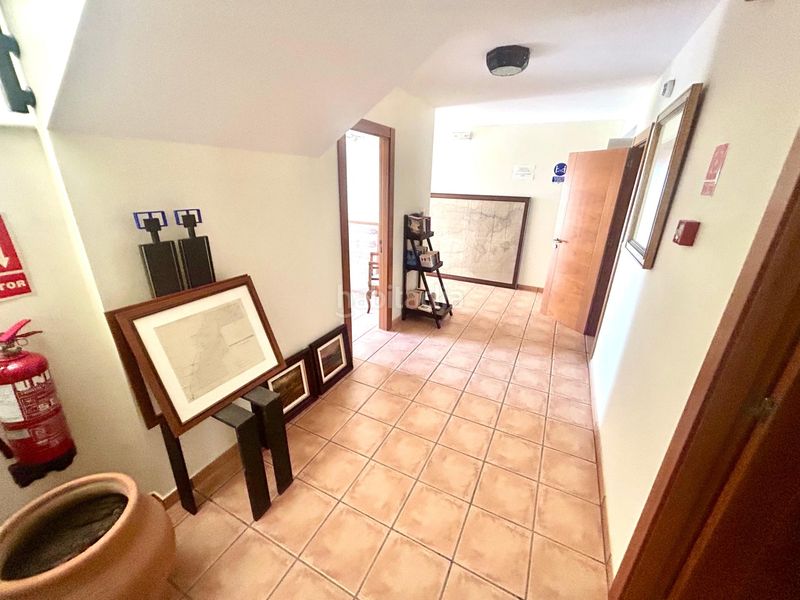 Foto c0ef9ee5-f808-44c0-800e-8f981ca71b98. Edifici a Calabardina Águilas