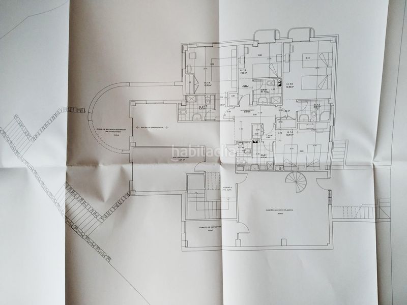 Foto f8a7bd63-660a-427a-af4f-23e7fb4b558a. Edifici a Calabardina Águilas