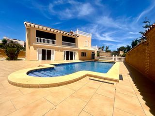 Xalet  Urbanizacion calarreona. Exclusiva villa con vistas al mar en calarreona  águilas!