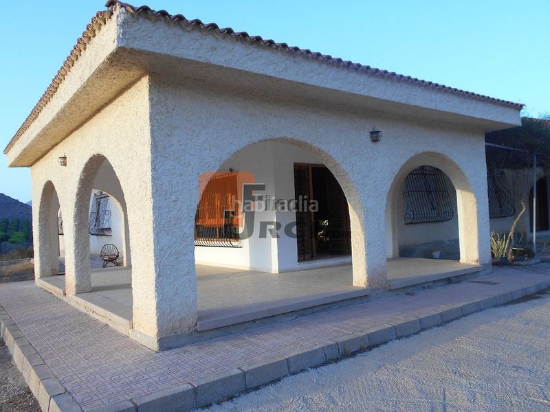 Foto ce3ab898-3c76-44b8-b672-1ef347e498c7. Casa amb calefacció a El Rubial Águilas