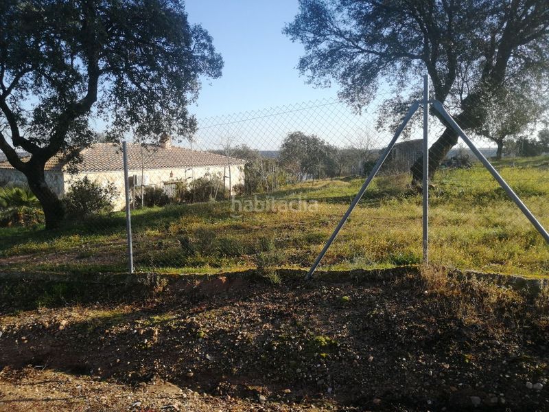 Foto 12a9f31e-6477-4557-8e1b-80f3e4d8b4b6. Finca rústica parcela en Dehesilla de Calamón - Campomanes Badajoz