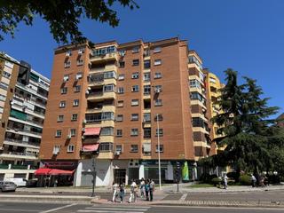 Pis a Casco Antiguo. Gran piso exclusivo junto al corte inglés  espacio, luz y confor