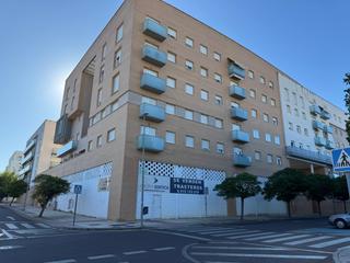 Pis a Avenida Elvas. Magnífico piso en urb. guadiana  frente al mercadona y en zona e