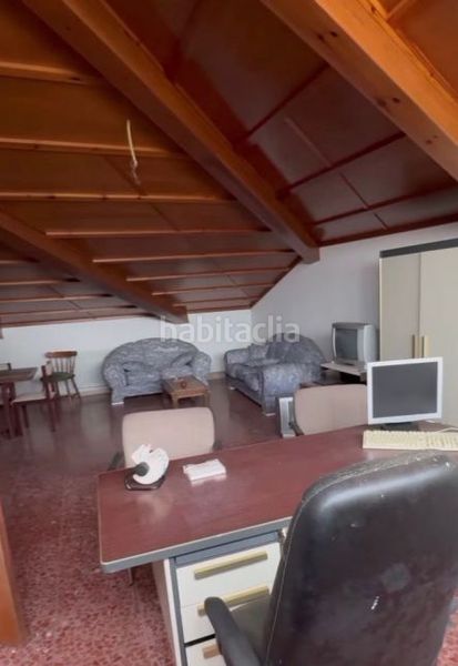 Foto 0b76f66b-9298-4592-80b0-037de9b023d4. Chalet en Carretera de Sevilla - Los Montitos Badajoz
