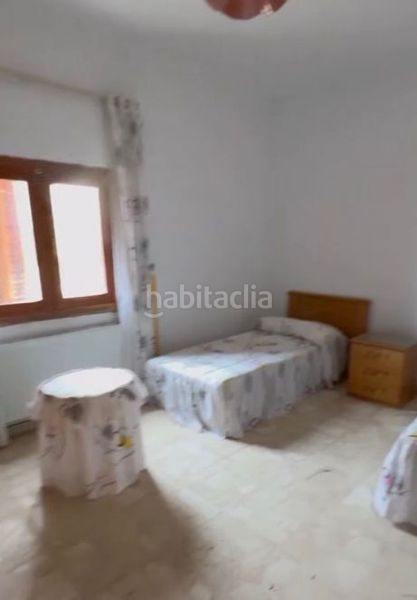 Foto 9a9df01c-4c6c-4a14-b01e-5a0182145402. Chalet en Carretera de Sevilla - Los Montitos Badajoz