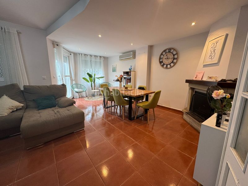 Foto 4643d5c8-d180-465b-a875-68529e1b592c. Casa adossada amb xemeneia calefacció piscina a Las Vaguadas Badajoz