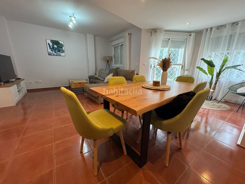 Foto ca928715-bfe7-4ba2-b690-06bb496583fb. Casa adossada amb xemeneia calefacció piscina a Las Vaguadas Badajoz