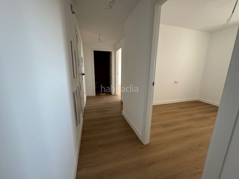 Foto 2ccd971a-4d1a-430e-838f-46e2fc0ccc12. Apartament amb calefacció piscina a Avenida Elvas Badajoz