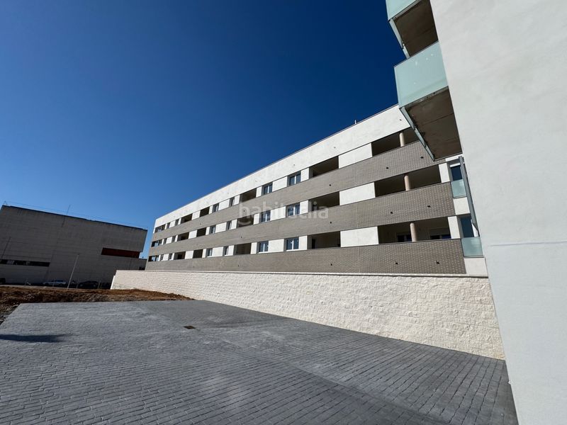 Foto 3e8e7fa9-a8b6-4630-a571-f422738e5472. Apartament amb calefacció piscina a Avenida Elvas Badajoz