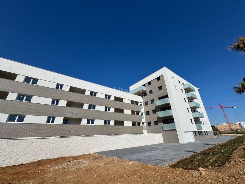 Foto 53d32661-81e2-49e6-bb27-68dfebe32f85. Apartament amb calefacció piscina a Avenida Elvas Badajoz