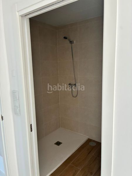 Foto 0114d3c3-da90-42c9-aab7-985a6673bac6. Pis amb calefacció aparcament piscina a Avenida Elvas Badajoz