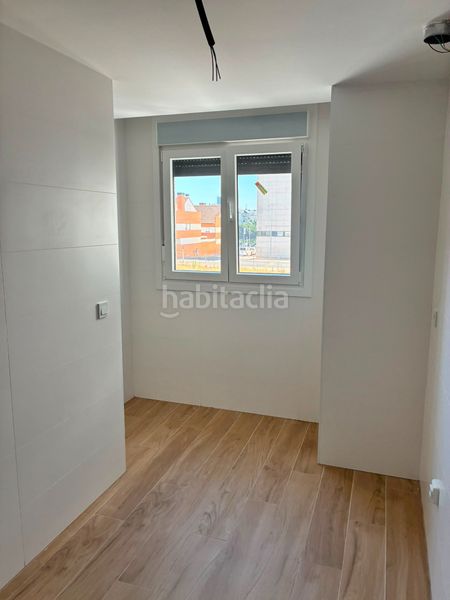 Foto 17ea0bc7-cc39-4069-b003-3b9065bbea42. Pis amb calefacció aparcament piscina a Avenida Elvas Badajoz
