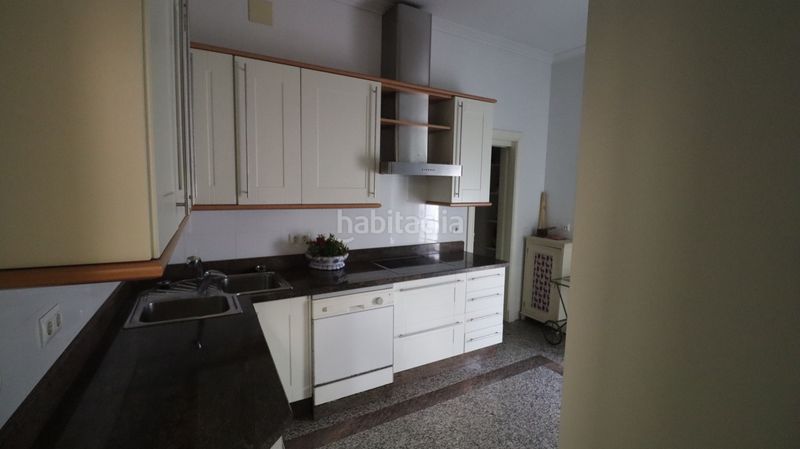 Foto ad9ce4e5-fc68-407e-aaaf-890174b5ebcd. Edifici a calle santa ana 15 a Casco Antiguo Badajoz