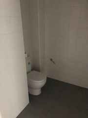 Alquiler Oficina en Avinguda de l'ex�rcit 33. Despacho elegante y funcional en alquiler � perfecto para profes