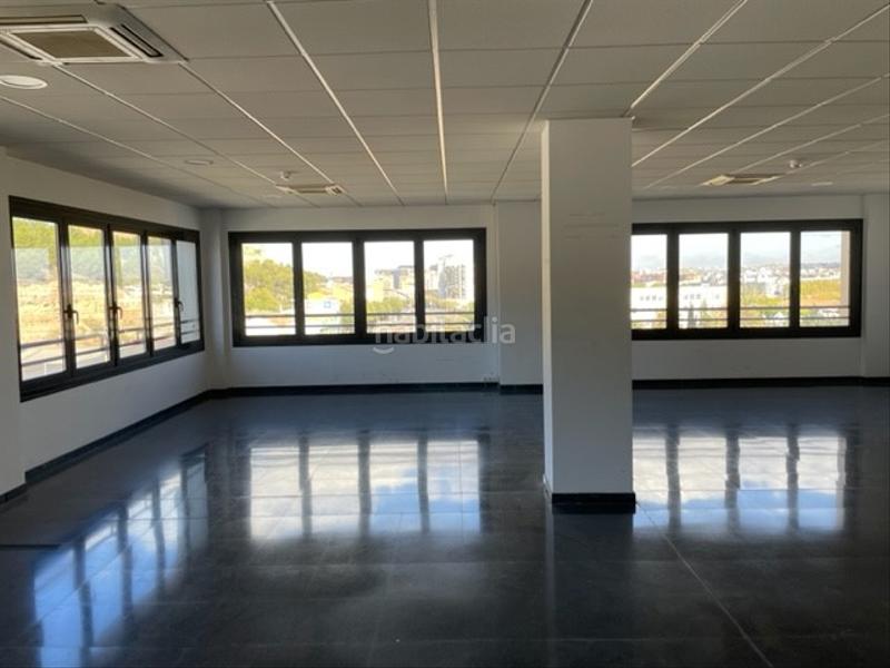 Foto 7aa92c3c-9d8c-41b5-ad44-675a735614bb. Rent office space in avinguda de l'exèrcit 33 in Instituts-Universitat Lleida