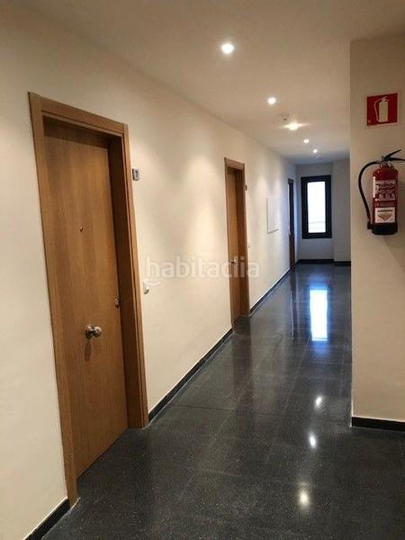 Foto 9a68aa0f-f234-46bd-ba7e-368caa10bc00. Location bureau dans avinguda de l'exèrcit 33 dans Instituts-Universitat Lleida
