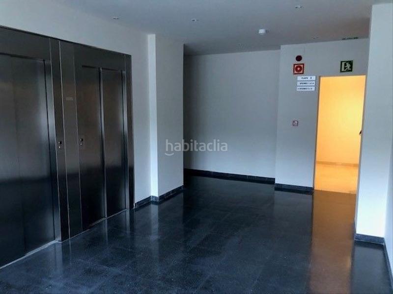 Foto dbef5049-b24b-4a4f-be66-e4804f8664c1. Location bureau dans avinguda de l'exèrcit 33 dans Instituts-Universitat Lleida