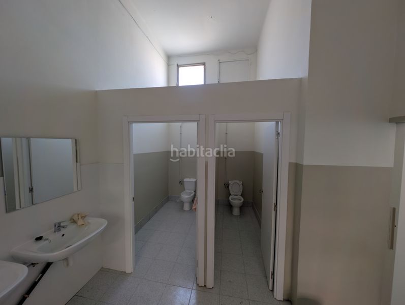 Foto 809a8db0-5c14-4b1d-9676-83771e7992b9. Location bâtiment à usage industriel dans carrer de cadaqués 34 dans Llagosta (La)