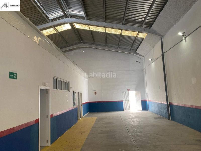 Foto cd5ac5b2-2a7b-4f78-83b1-0405a85c177a. Nau industrial a Coín
