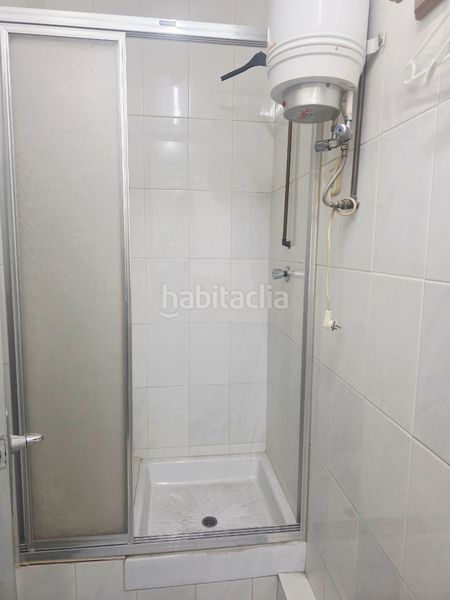 Foto c99e3435-1d24-440b-a653-d82110a70aaa. Local comercial a Verdum Barcelona