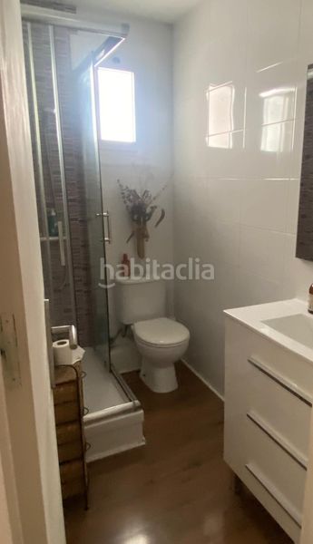 Foto dc5e8351-d0ec-4292-80bd-14be9a71673e. Pis a Roquetes Barcelona