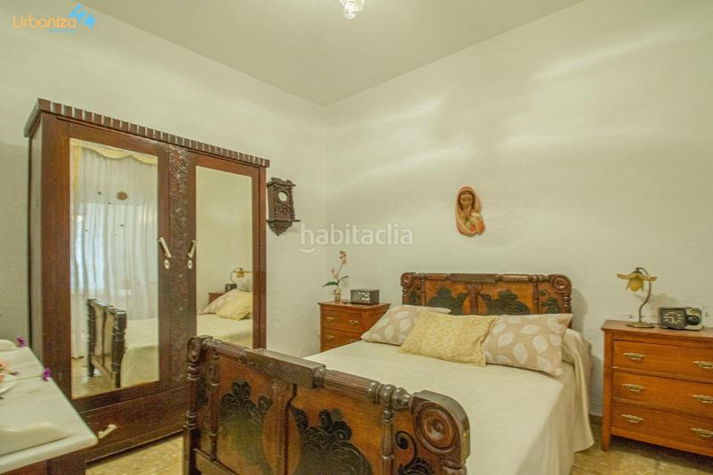 Foto e03828ca-a7b3-4792-8441-4ecb906dd4bd. Casa amb calefacció a Casco Antiguo Badajoz